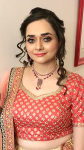 Party makeup artist at noida