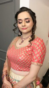 Party makeup artist at noida